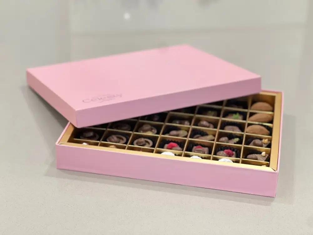 Big Hard boxChocolate Gift, Luxury Gift, Chocolate Gift Box, هدية شوكولاتة, هدية فاخرة, بوكس شوكولاتة