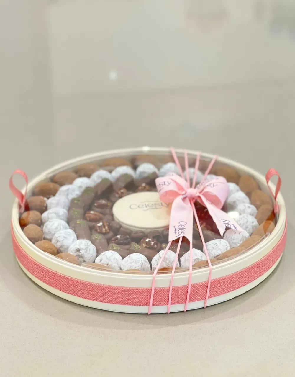 Big Bu round open box Color-pinkChocolate Gift, Luxury Chocolate Box, Premium Chocolate Gift, هدية شوكولاتة, بوكس شوكولاتة فاخر