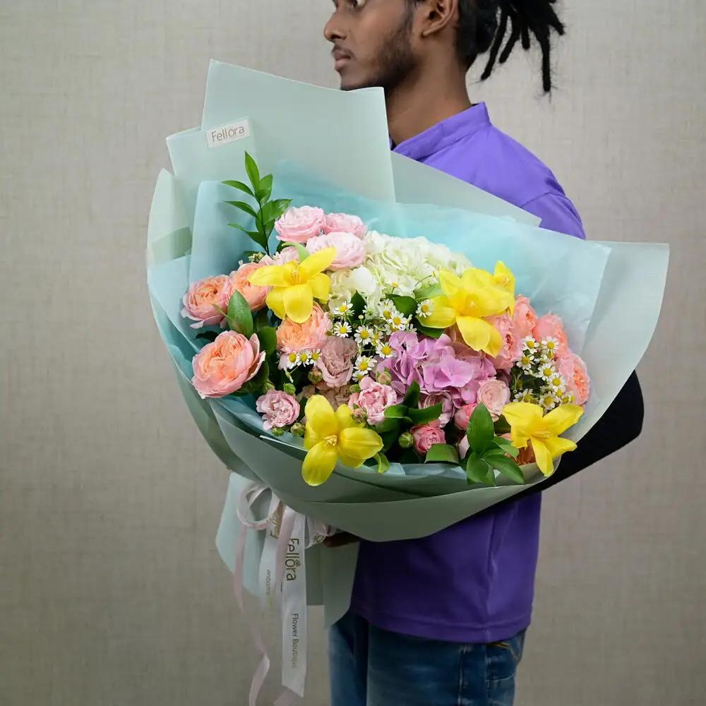 DELIGHT WEDDING BOUQUET