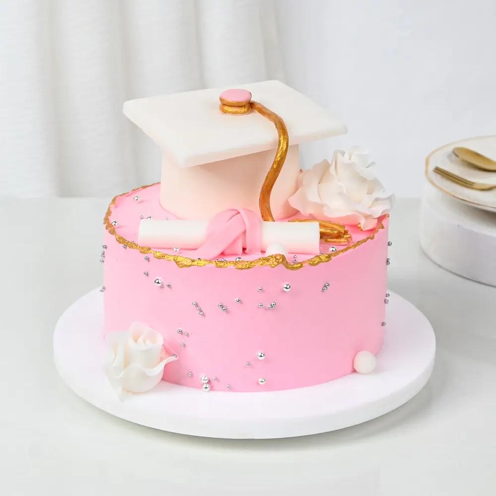 Graduation Celebration Cream CakeGraduation Cake Gift, Graduation Gift, Celebration Cake, كيك تخرج, هدية تخرج, كيك احتفال