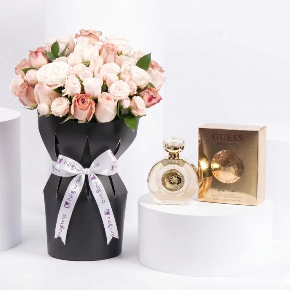 flowers bouqeut with Bella Vita EDP 100mlLuxury Graduation Gift UAE, Graduation Gift, Perfume & Flower Gift, هدية تخرج فاخرة, هدية تخرج, هدية عطر وورد