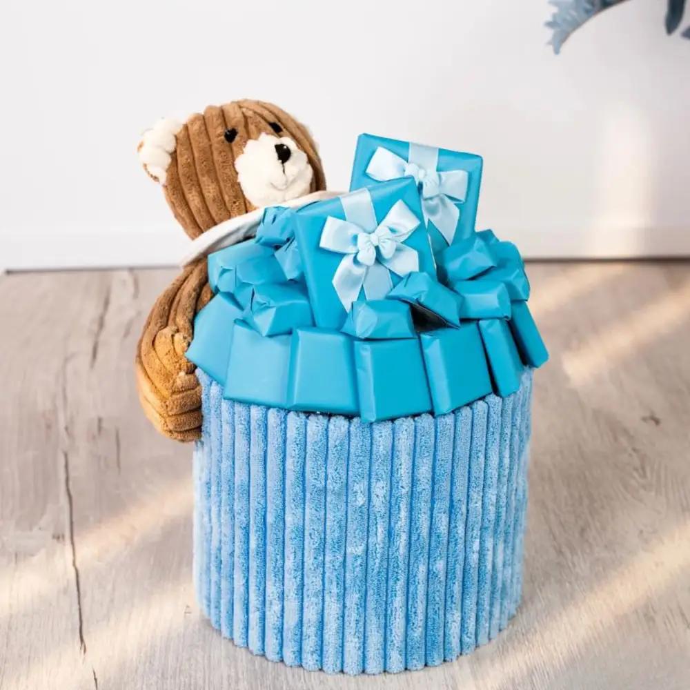 Chocolate tray for newborn boy(1)
