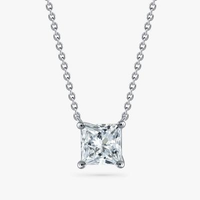 1 Pincess Cut Lab Grown Diamond